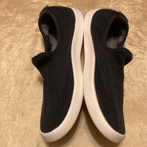 allbirds slip on shoes